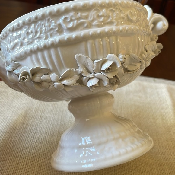 VTG Imperial Italy White Fiori Bianca style lidded footed candy dish compote - Picture 4 of 10